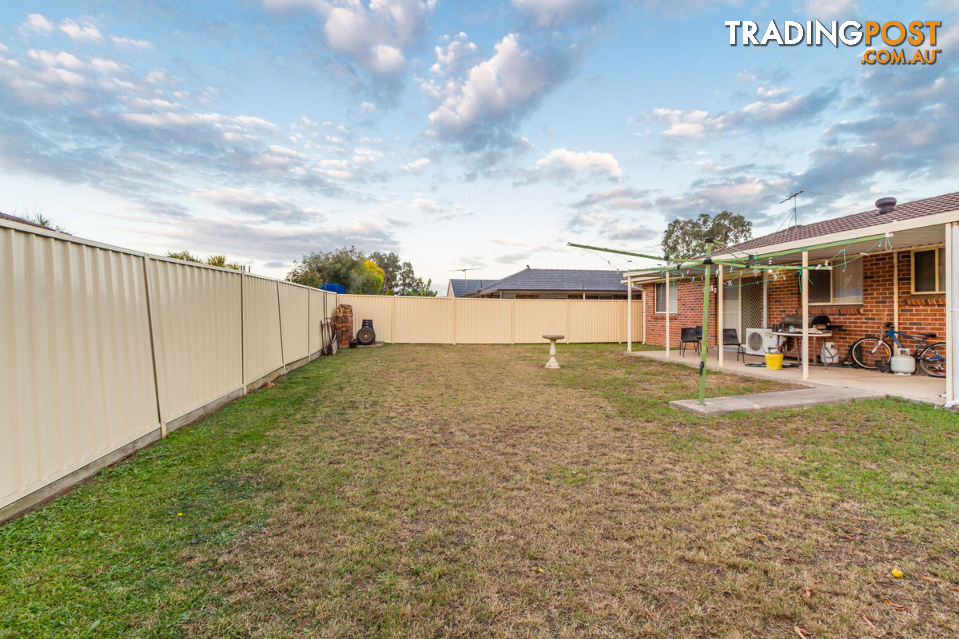 16 Willow Grove PLUMPTON NSW 2761