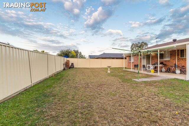 16 Willow Grove PLUMPTON NSW 2761