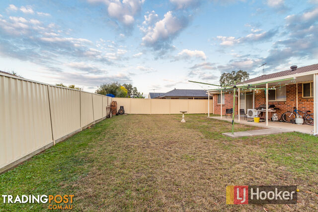 16 Willow Grove PLUMPTON NSW 2761