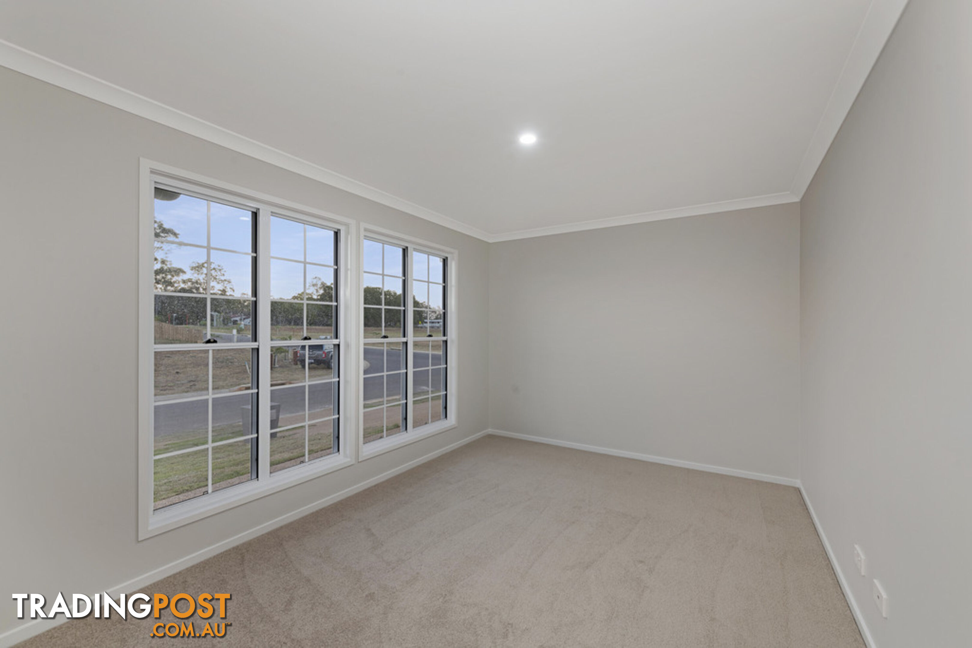 1 Bowerbird Court BRANYAN QLD 4670