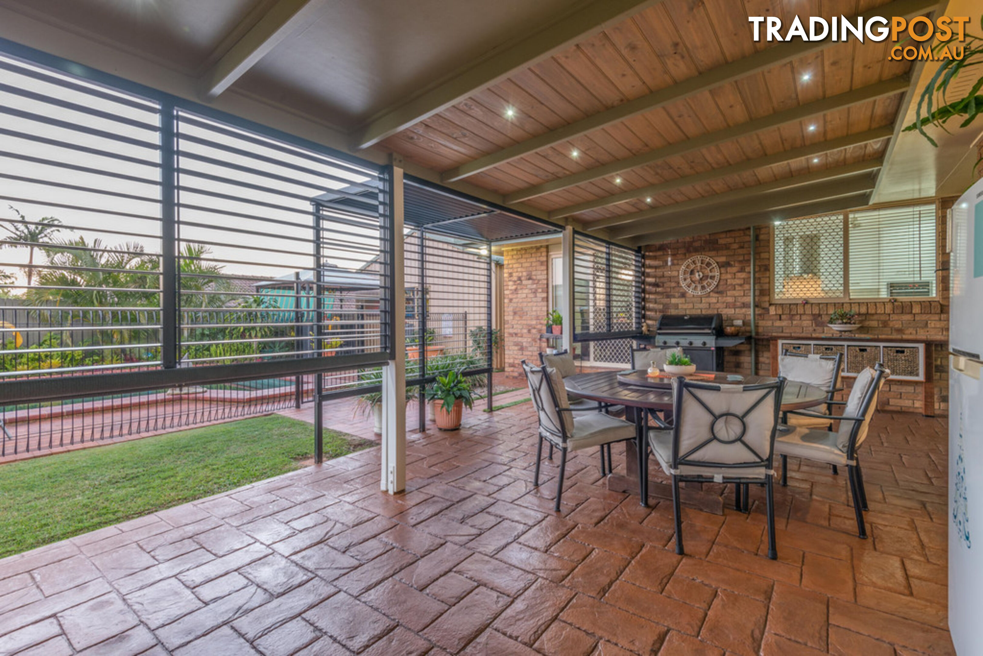 17 Westview Terrace AVOCA QLD 4670