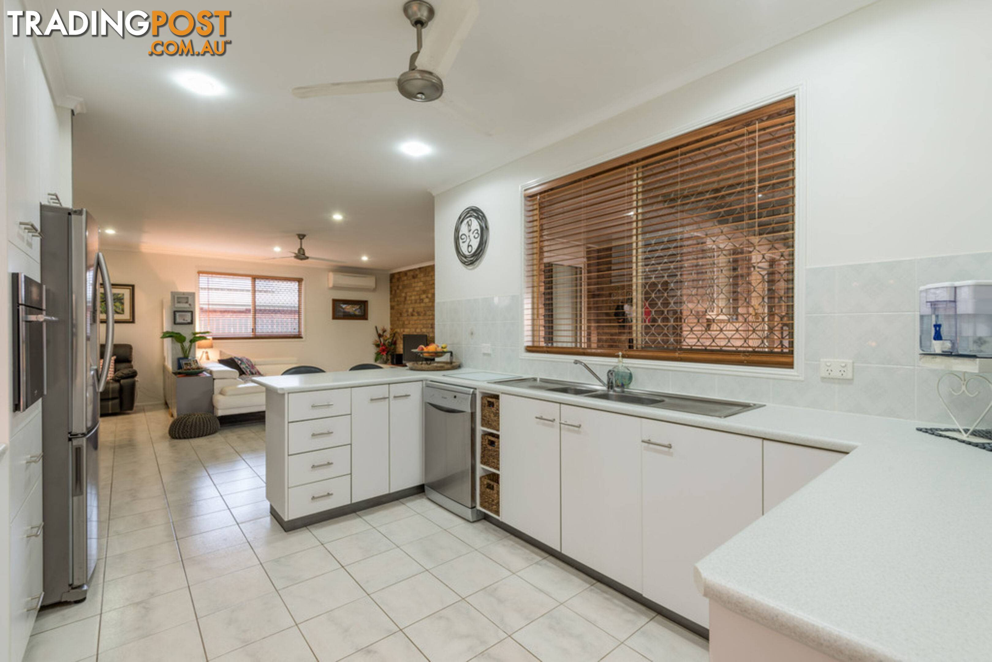 17 Westview Terrace AVOCA QLD 4670