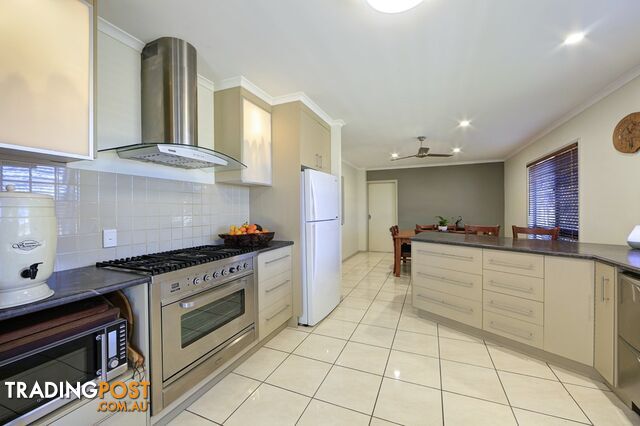 1 Osprey Drive WOODGATE QLD 4660