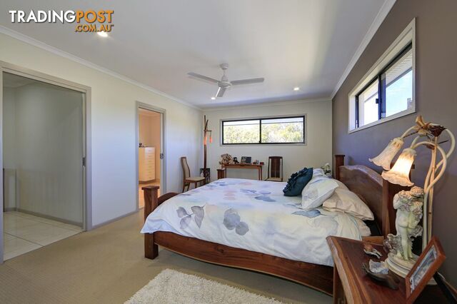 1 Osprey Drive WOODGATE QLD 4660