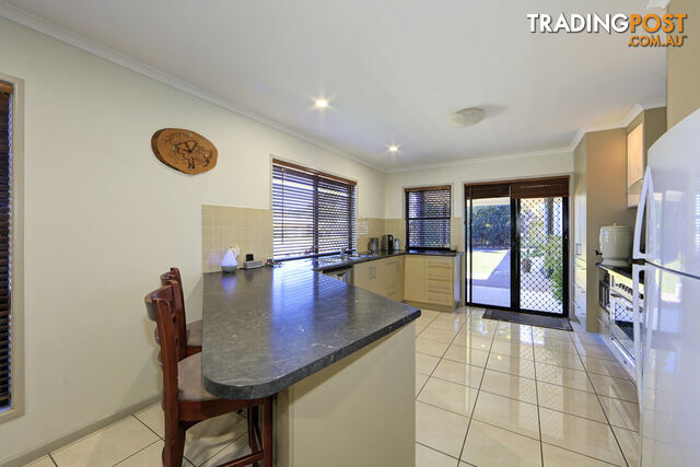 1 Osprey Drive WOODGATE QLD 4660