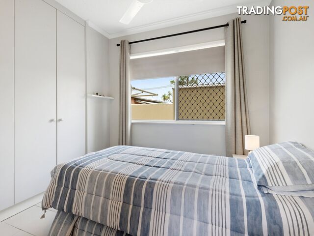 Unit 2/12 Memorial Avenue COTTON TREE QLD 4558