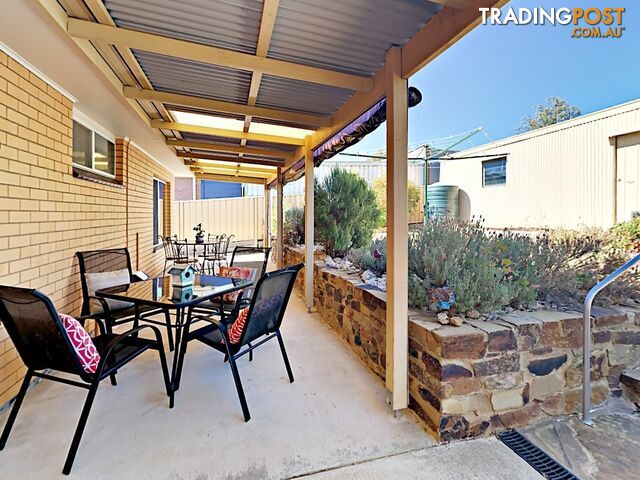 17 Benjamin St Kangaroo Flat VIC 3555