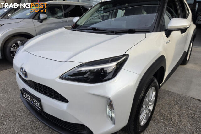 2023 TOYOTA YARIS CROSS GX MXPB10R  - photo 2 of 27