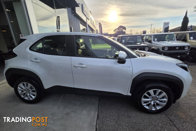 2023 TOYOTA YARIS CROSS GX MXPB10R  - photo 4 of 27