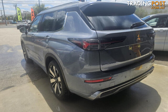 2025 MITSUBISHI OUTLANDER EXCEED ZM - photo 4 of 31