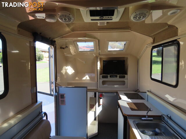 2008 Kimberley Kampers LIMITED EDITION Karavan