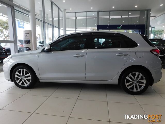 2017 Hyundai i30 Active PD MY18 Hatchback - photo 3 of 32