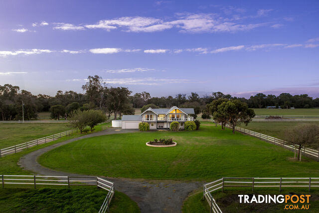 136 Pead Road BINNINGUP WA 6233
