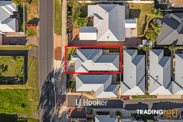 10/35 Winton Street CAREY PARK WA 6230