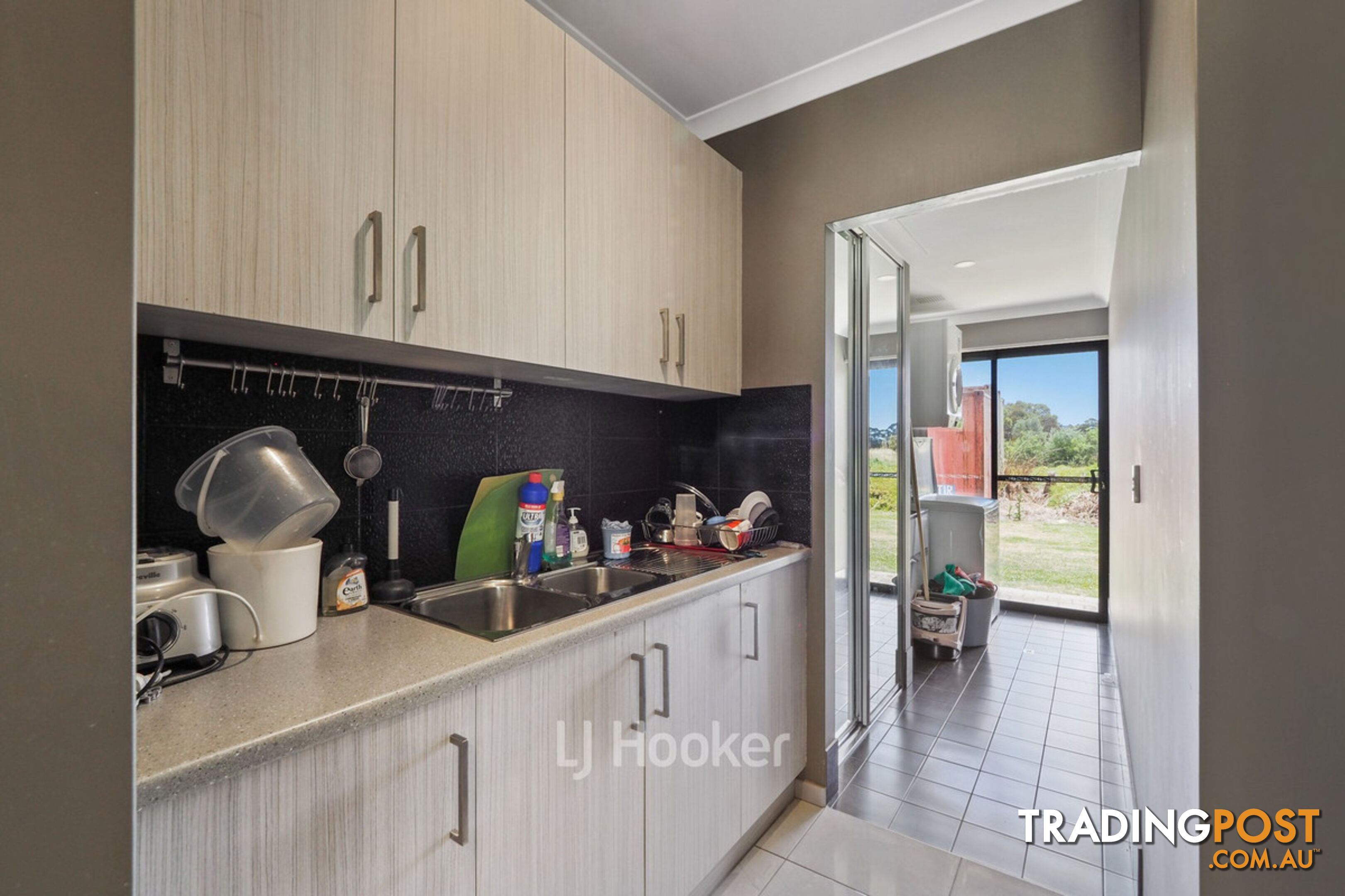 12 Gardiner Road COWARAMUP WA 6284