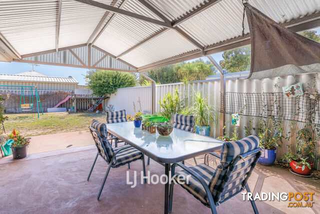 16 Meredith Way USHER WA 6230