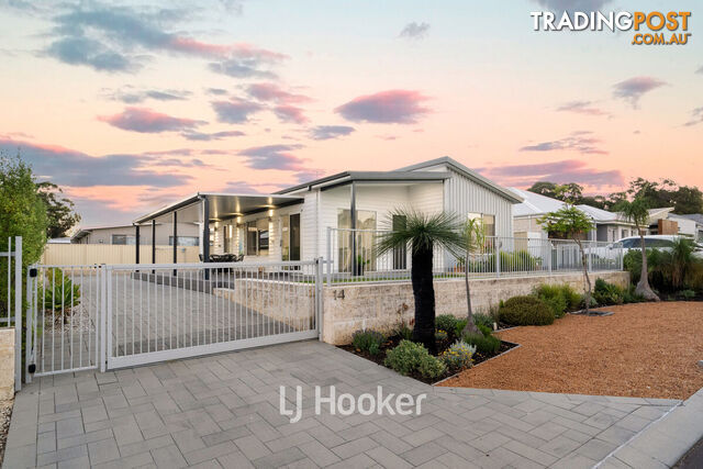14 Waldorf Road DUNSBOROUGH WA 6281