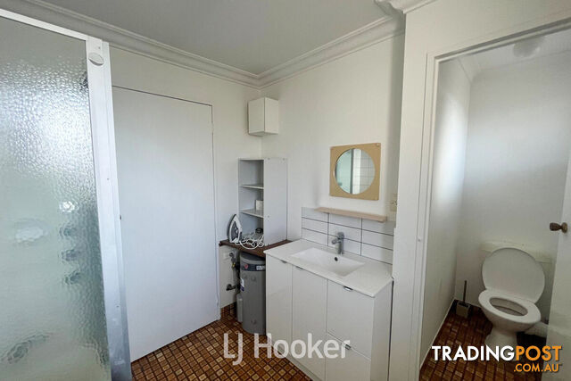 6/10 Wellington Street BUNBURY WA 6230 - photo 4 of 4