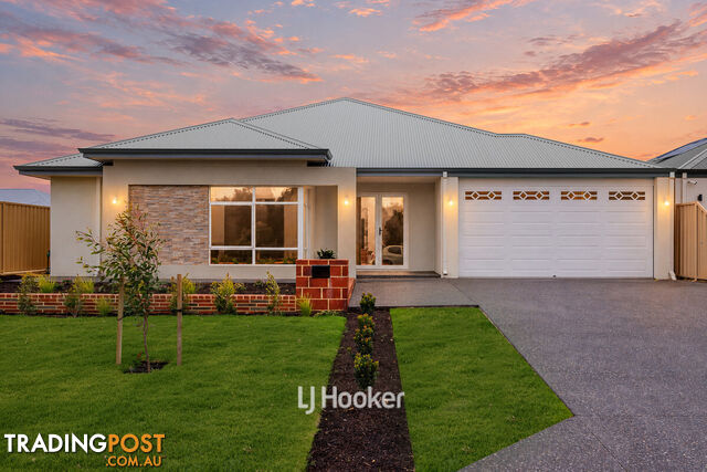35 Hazelgrove Crescent MILLBRIDGE WA 6232