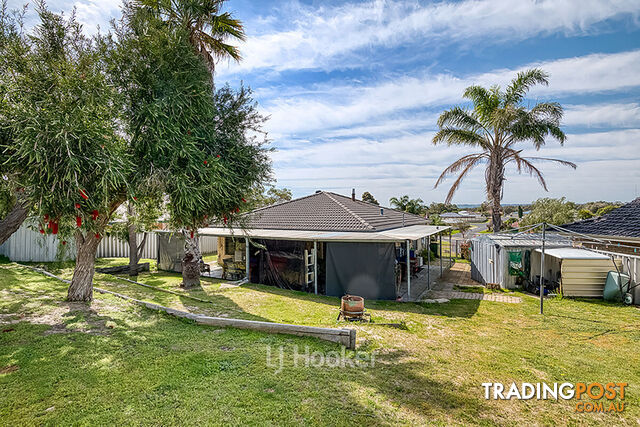 9 Greensill Crescent AUSTRALIND WA 6233