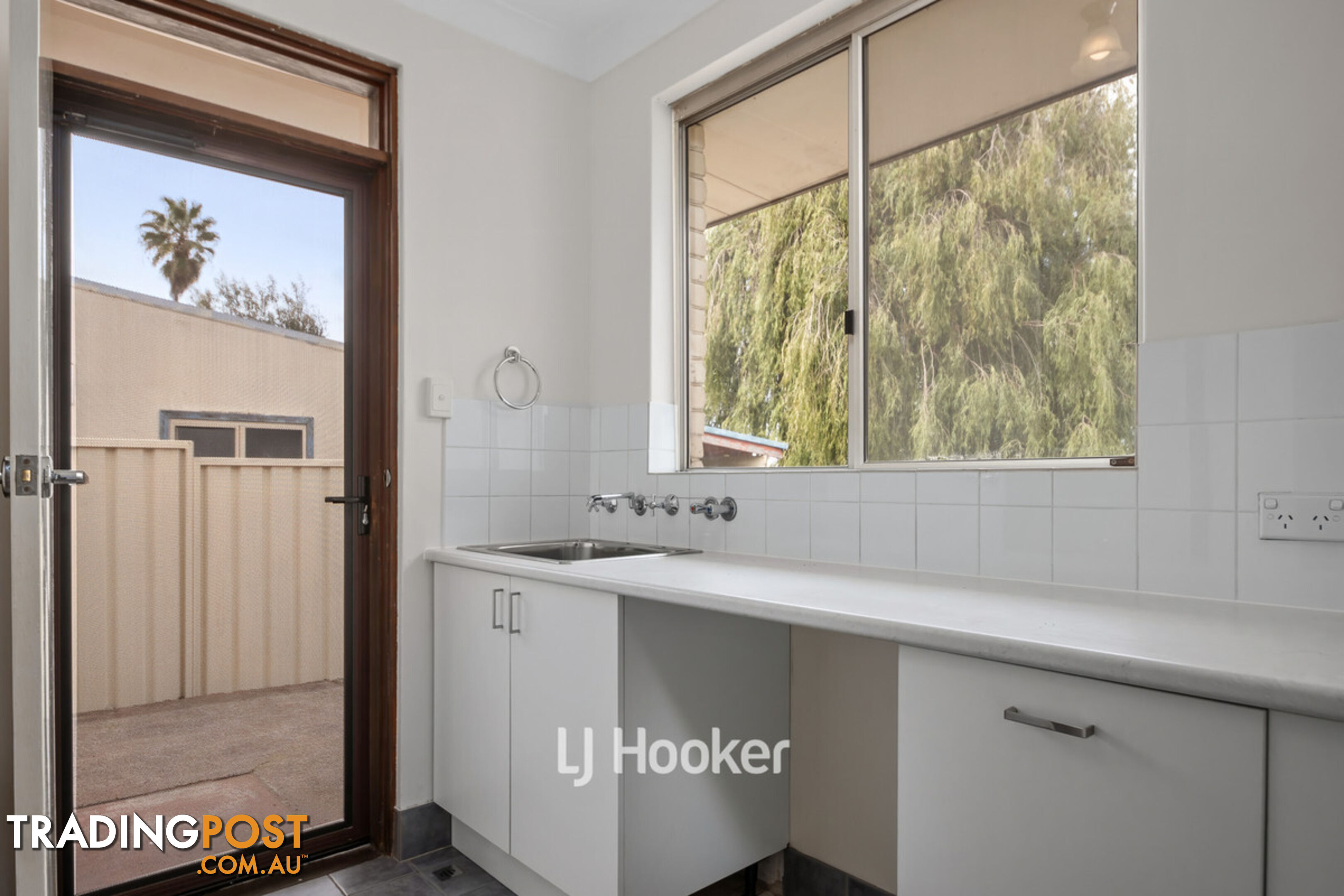 236 Steere Street COLLIE WA 6225