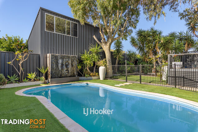 4 Rosamond Street AUSTRALIND WA 6233