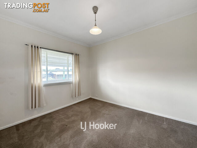 2 Holmes Street COLLIE WA 6225