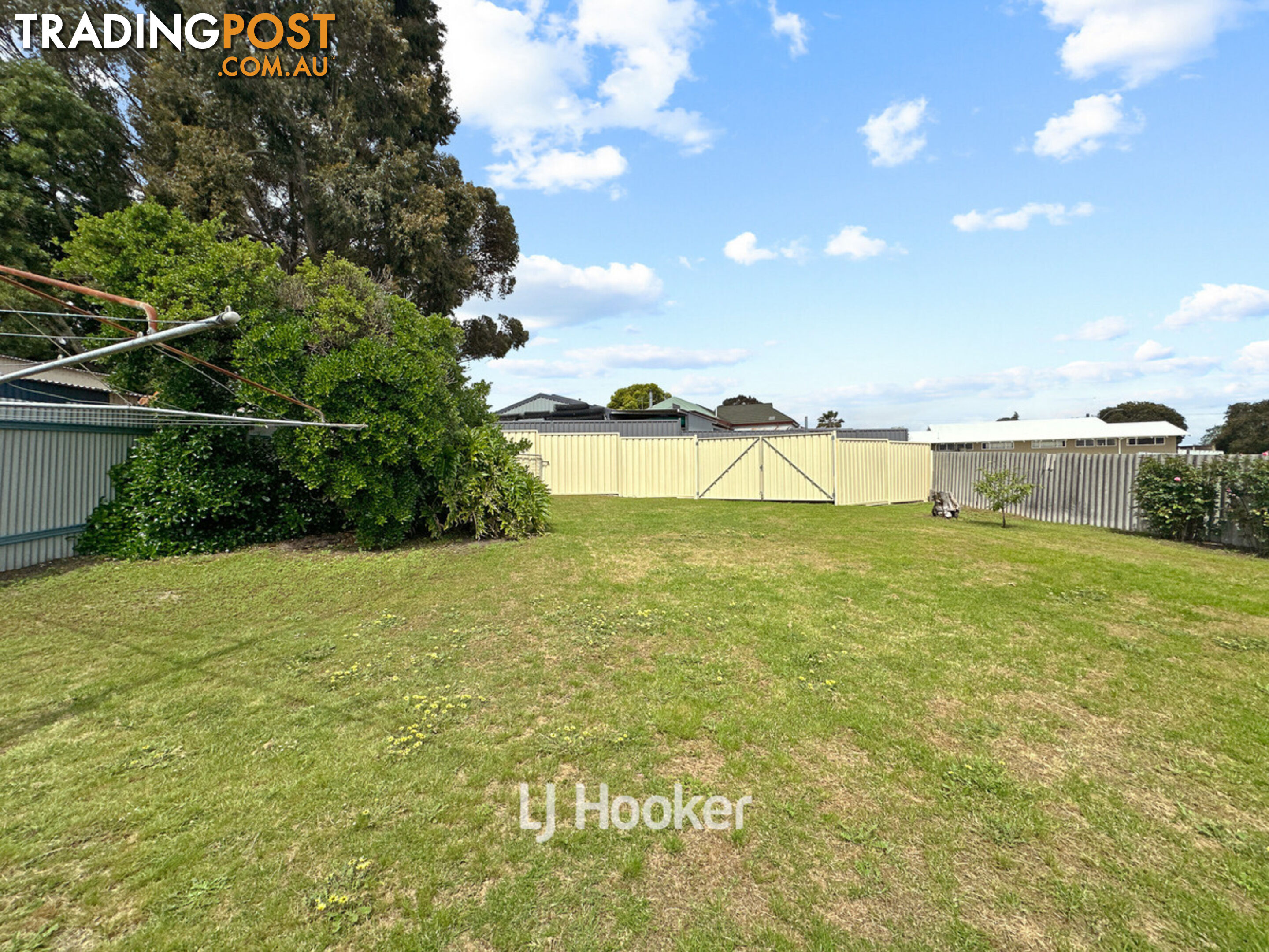 2 Holmes Street COLLIE WA 6225