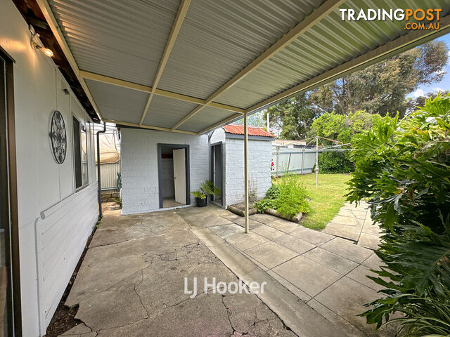 2 Holmes Street COLLIE WA 6225