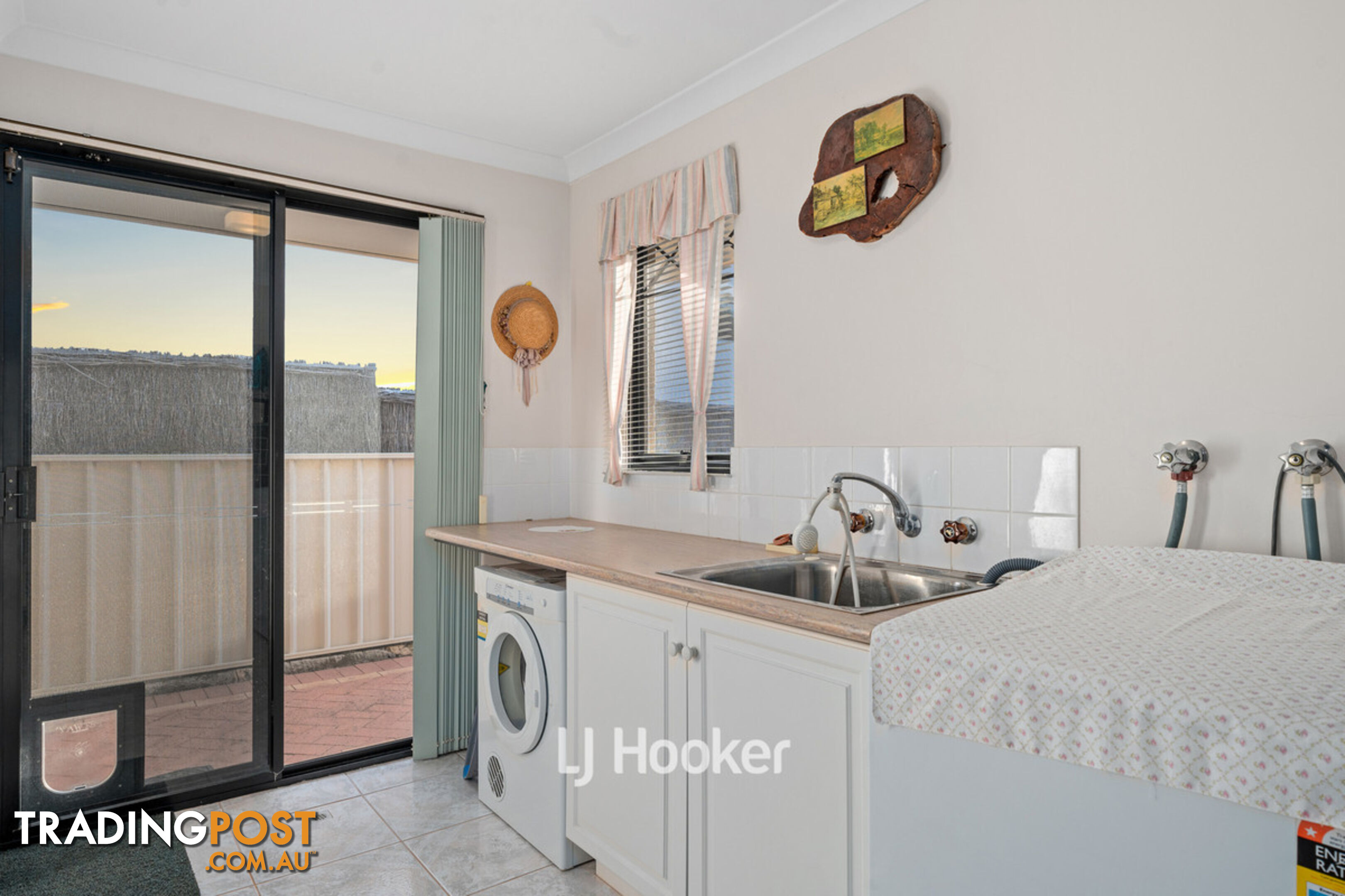 17A North Street DUNSBOROUGH WA 6281