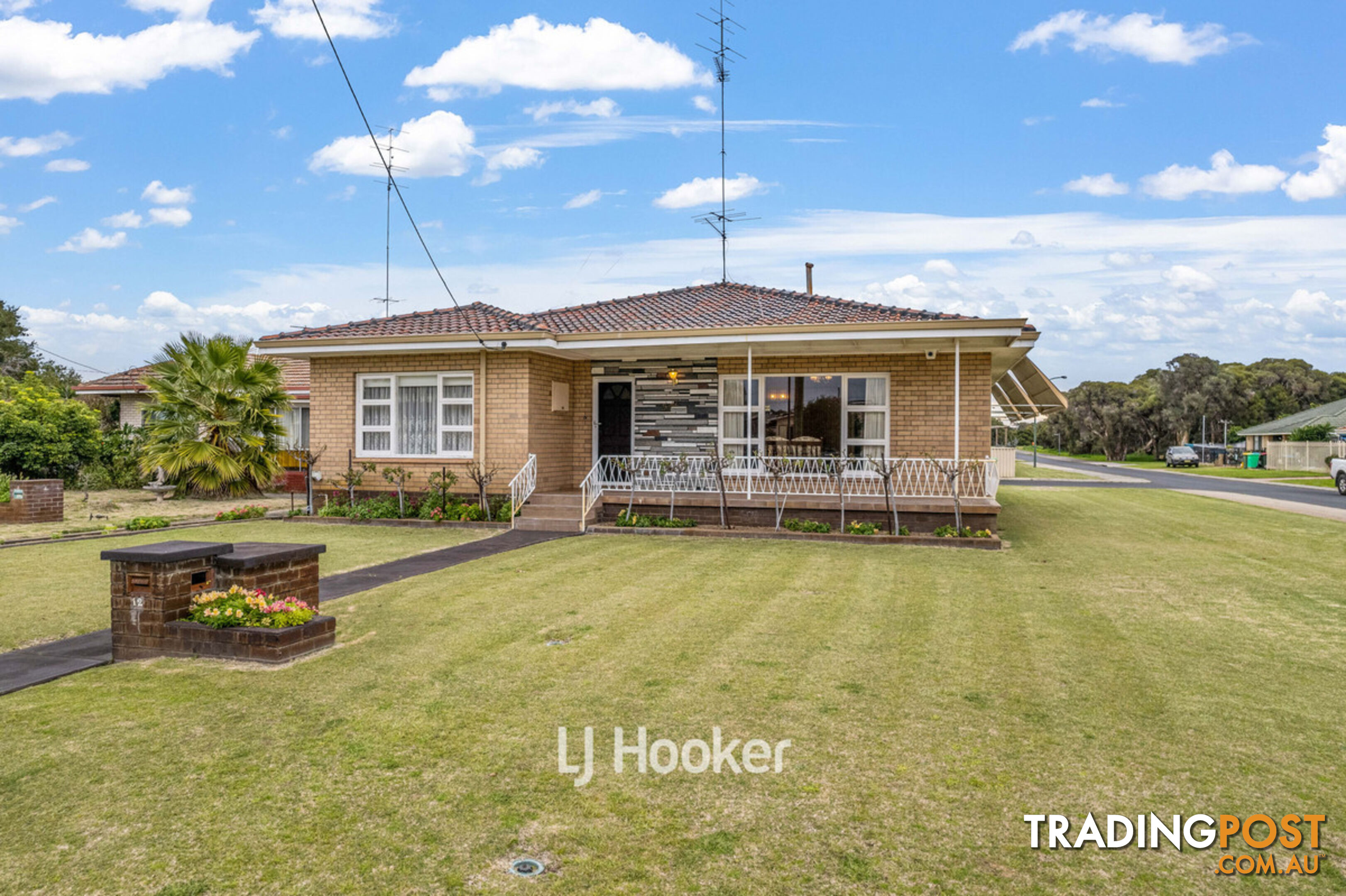 12 Minninup Road SOUTH BUNBURY WA 6230