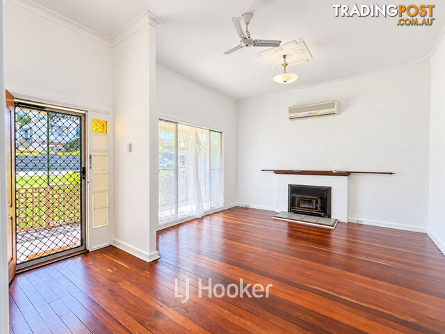 39 Wallsend Street COLLIE WA 6225 - photo 2 of 4