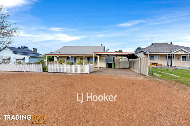 65 Ogden Street COLLIE WA 6225 - photo 2 of 25