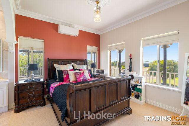 67 Floodgate Road WONNERUP WA 6280