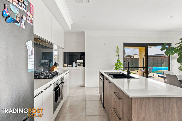 18 Sophia Loop WEST BUSSELTON WA 6280 - photo 3 of 24