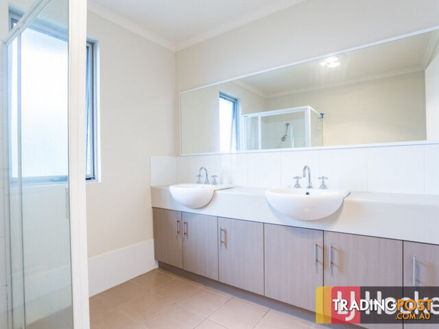 1C Silvergull Terrace AUSTRALIND WA 6233