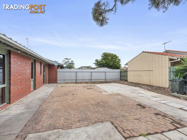 2 Devlin Road NOVAR GARDENS SA 5040