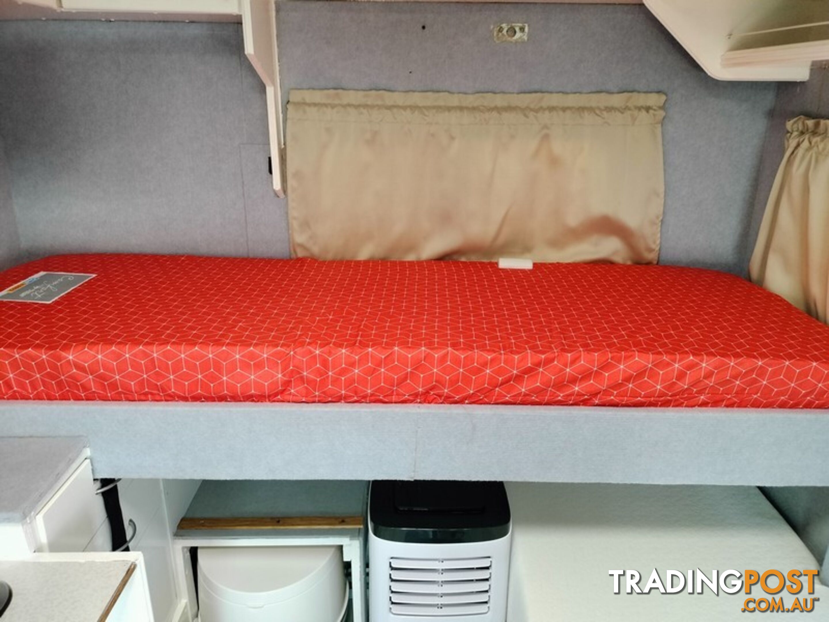 2001 Toyota Hiace Camper