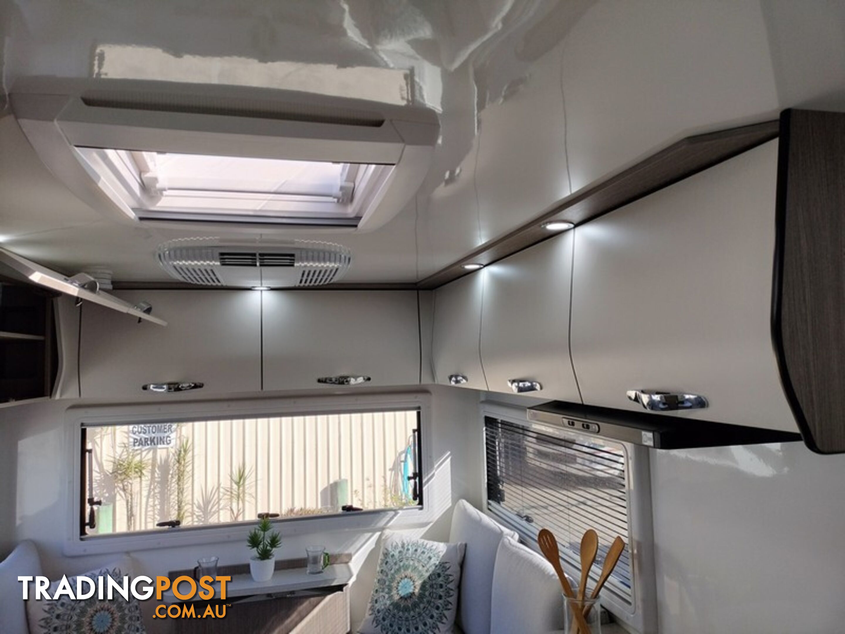 2024 Suncamper Sherwood E2 Motorhome