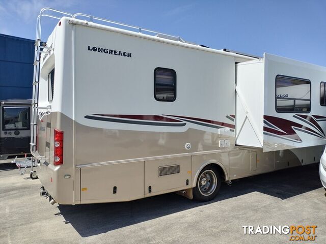 2011 Winnebago Longreach Twin Slideout Motorhome