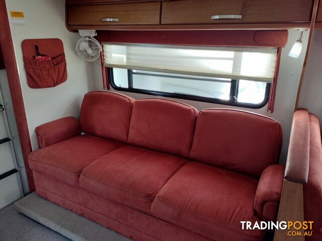 2011 Winnebago Longreach Twin Slideout Motorhome