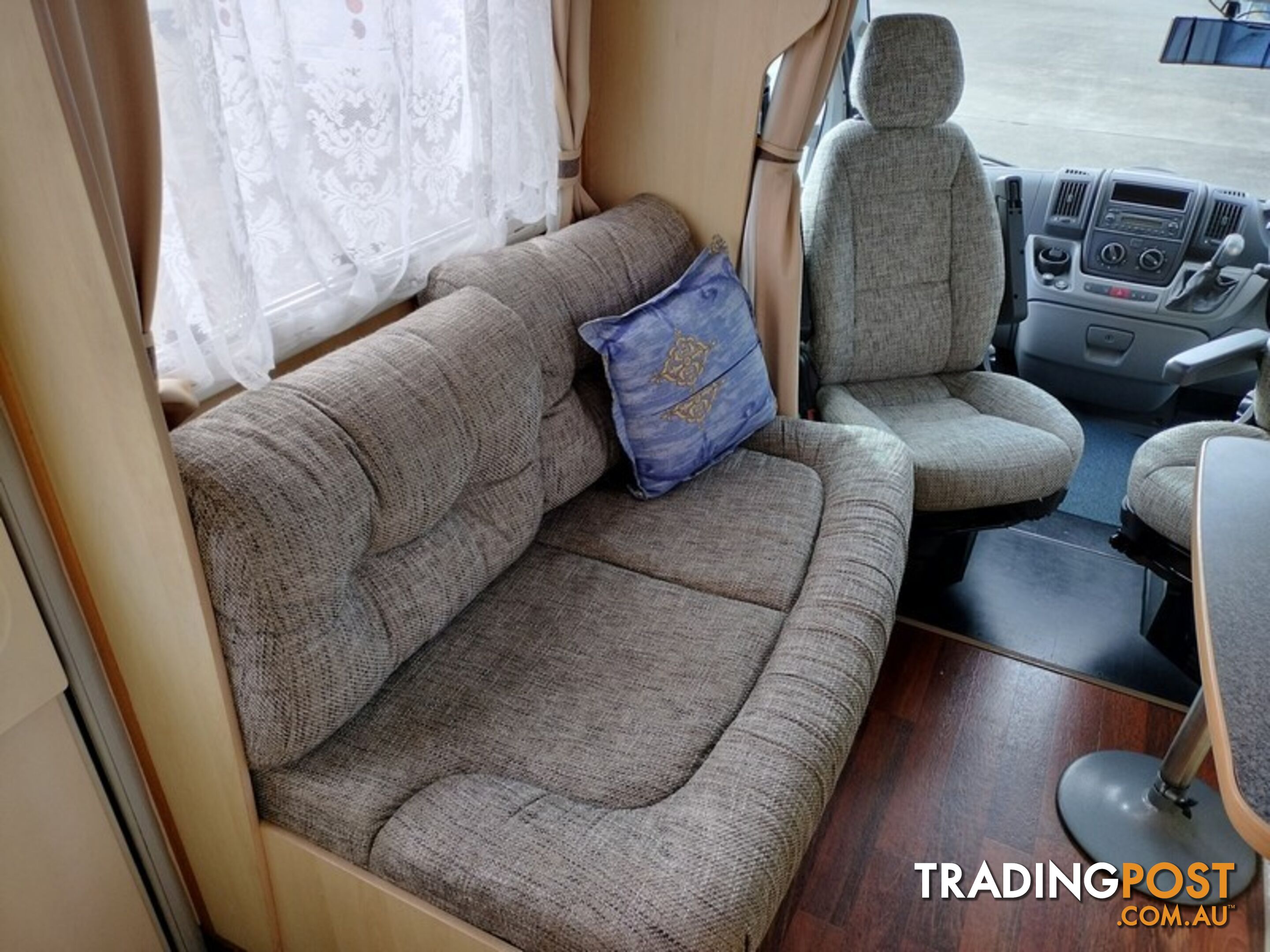 2009 Sunliner Vision Motorhome