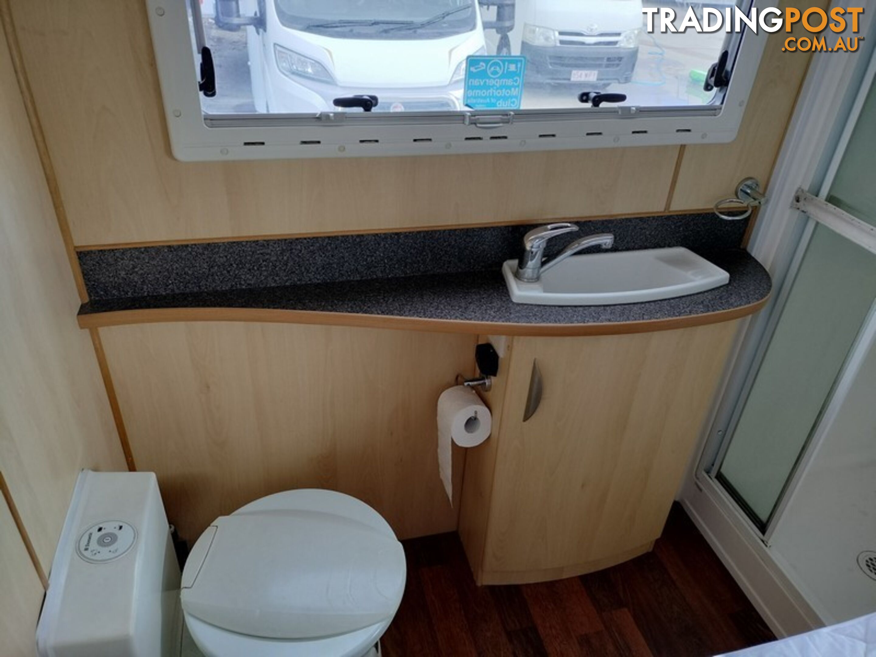 2009 Sunliner Vision Motorhome