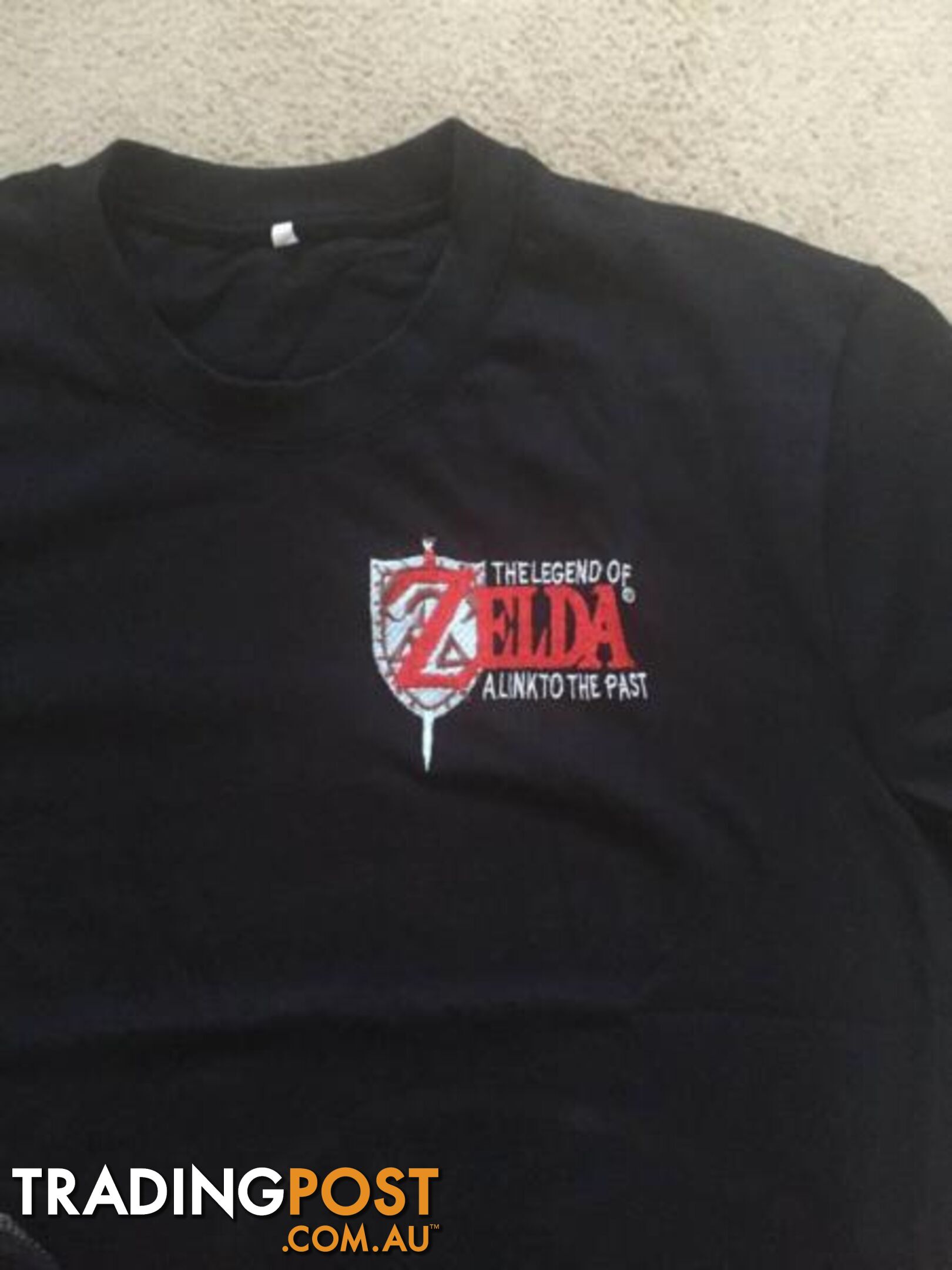 Brand New Custom made Zelda: A Link To The Past (Retro T-Shirt).