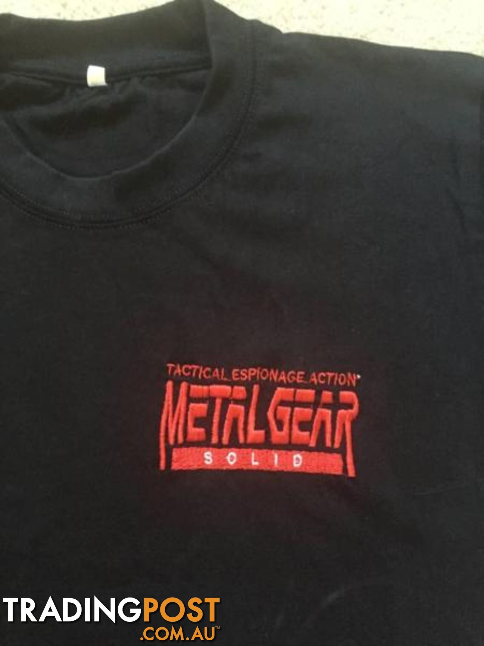 Brand New Custom made Metal Gear Solid (Retro T-Shirt).