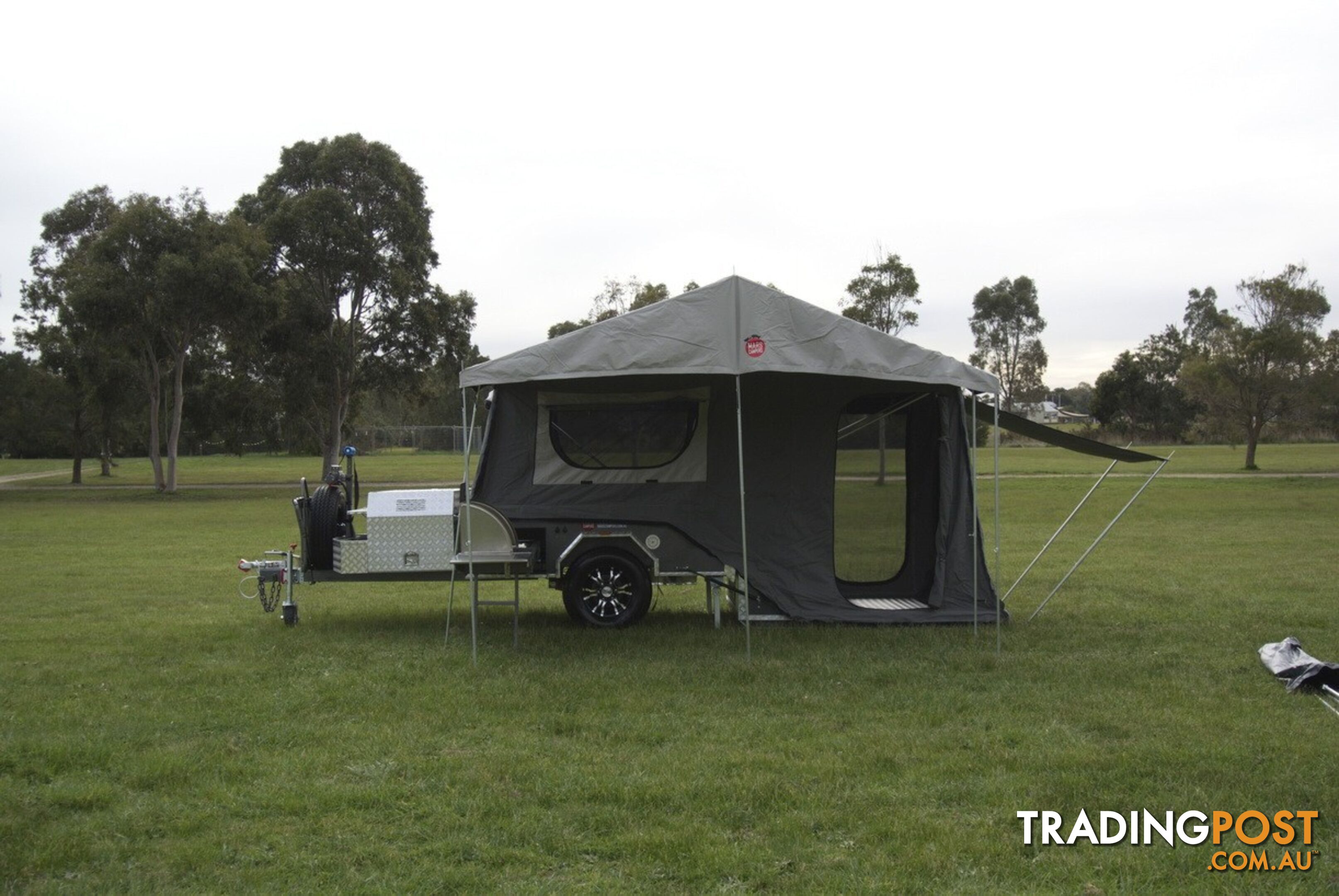 Extremo | Hard Floor Rear Fold Camper Trailer