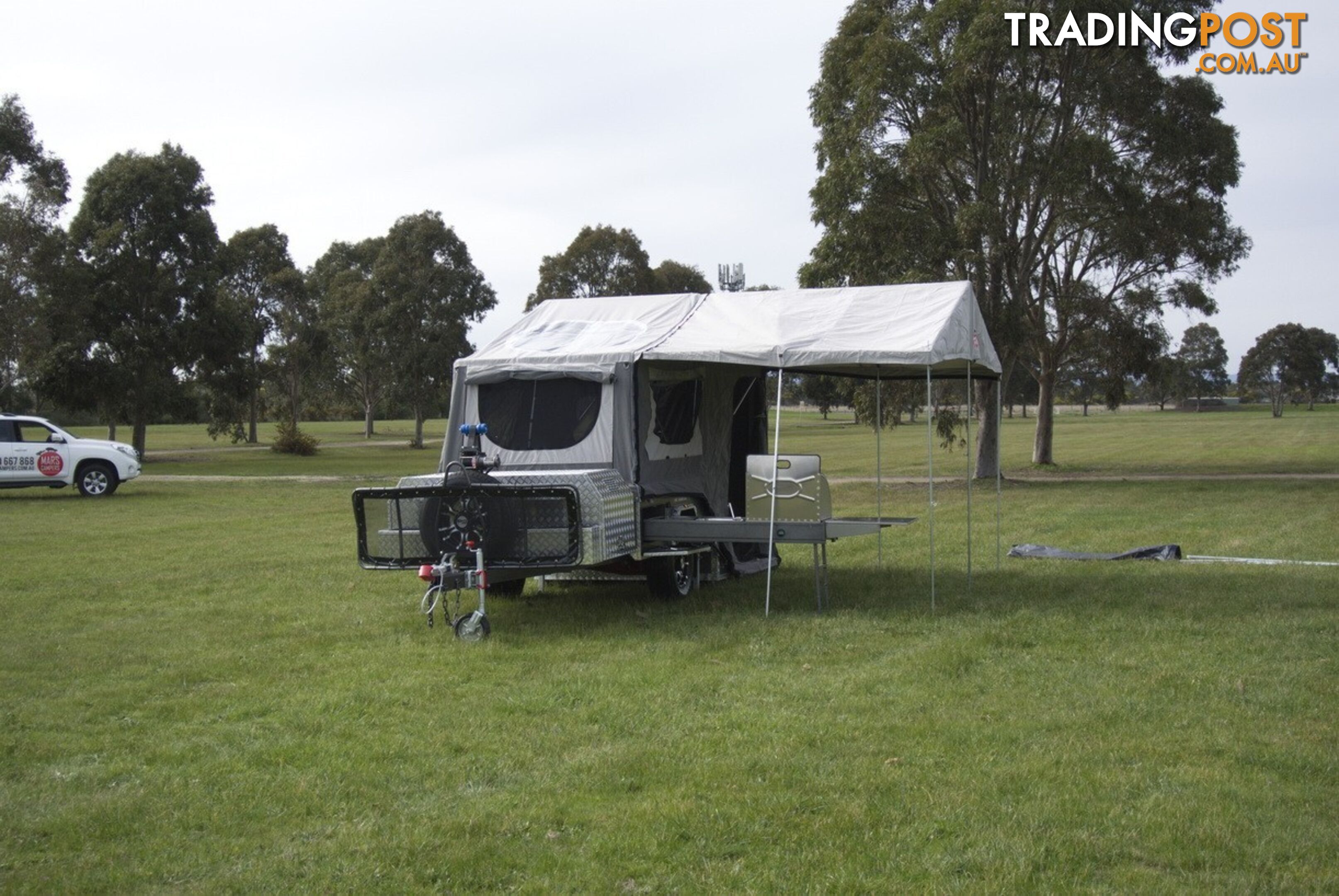 Extremo | Hard Floor Rear Fold Camper Trailer