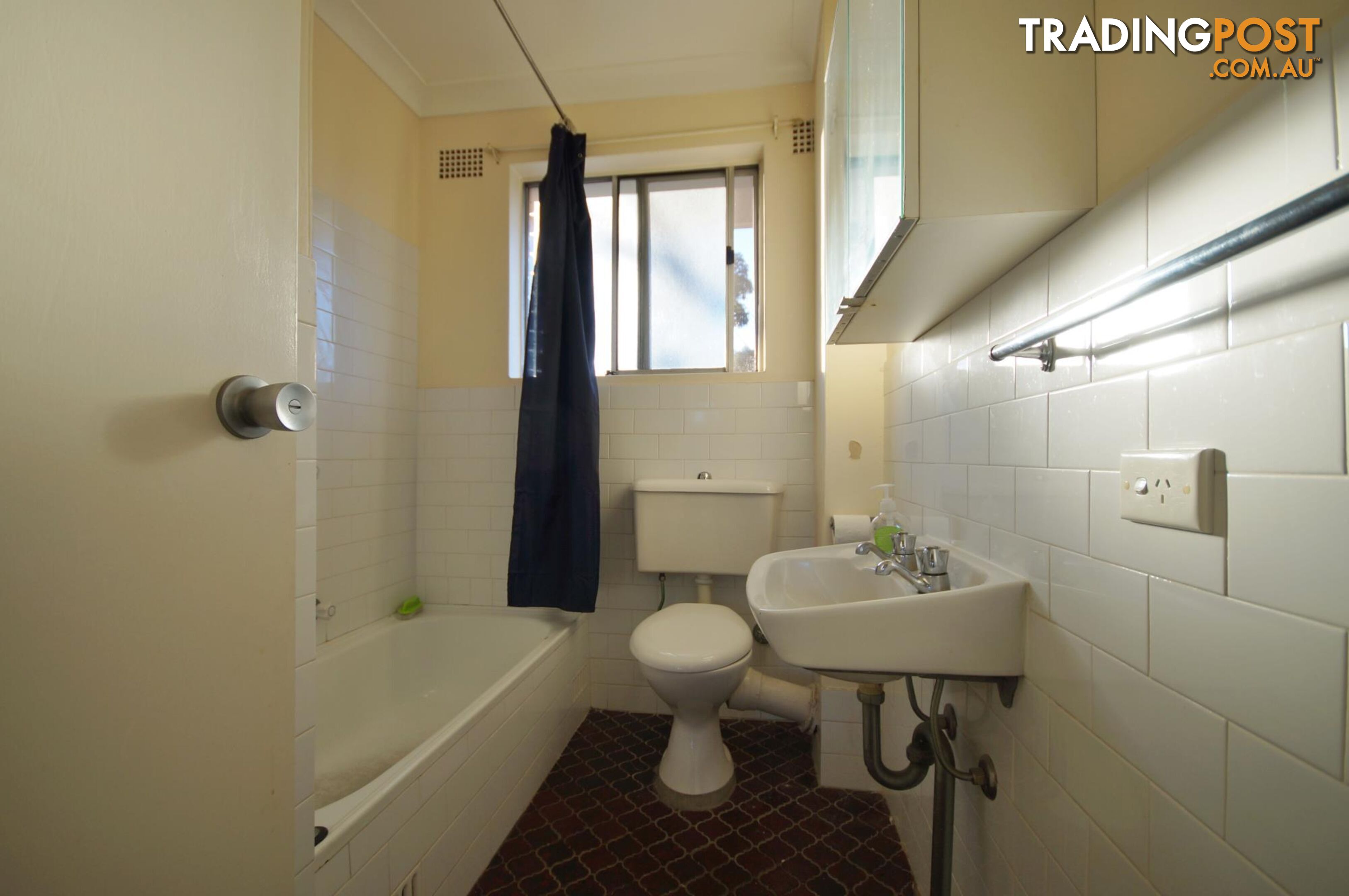 16/11a Cambridge St GLADESVILLE NSW 2111