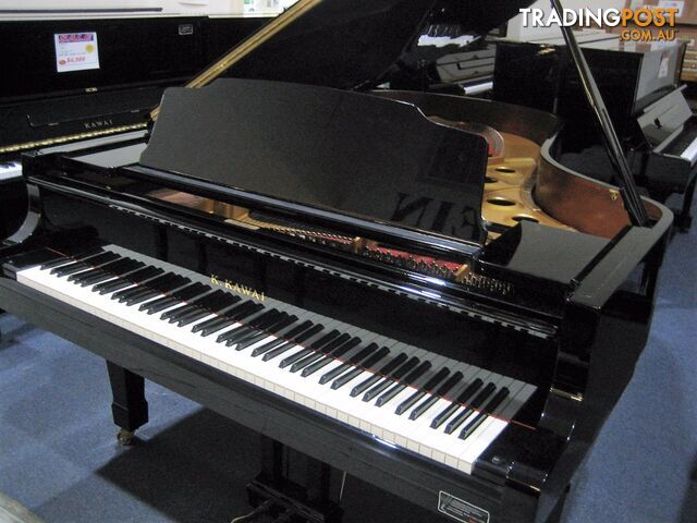 KAWAI GRAND PIANO
