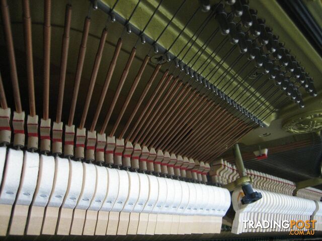 YAMAHA PIANO - photo 3 of 3